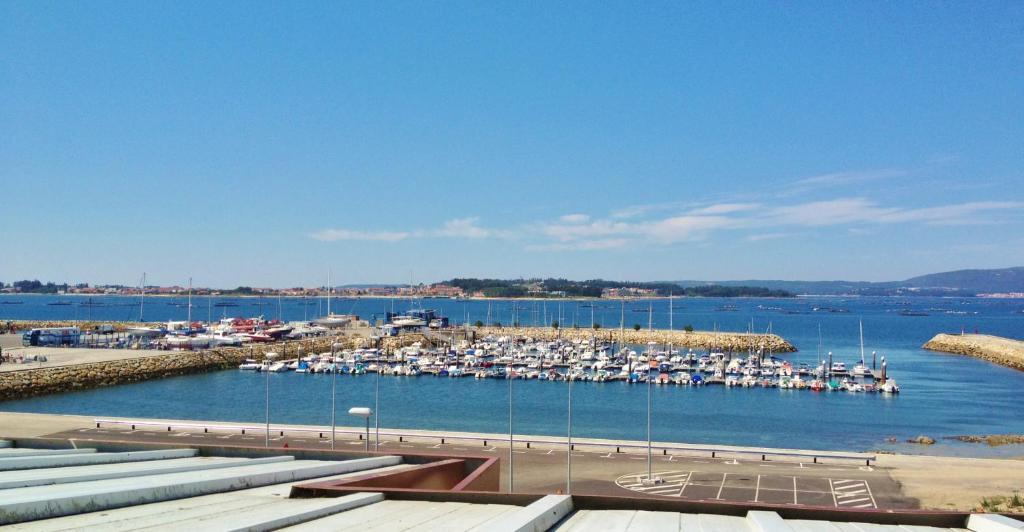 Apartamentos Puerto Basella Villanueva De Arosa Pokoj fotografie
