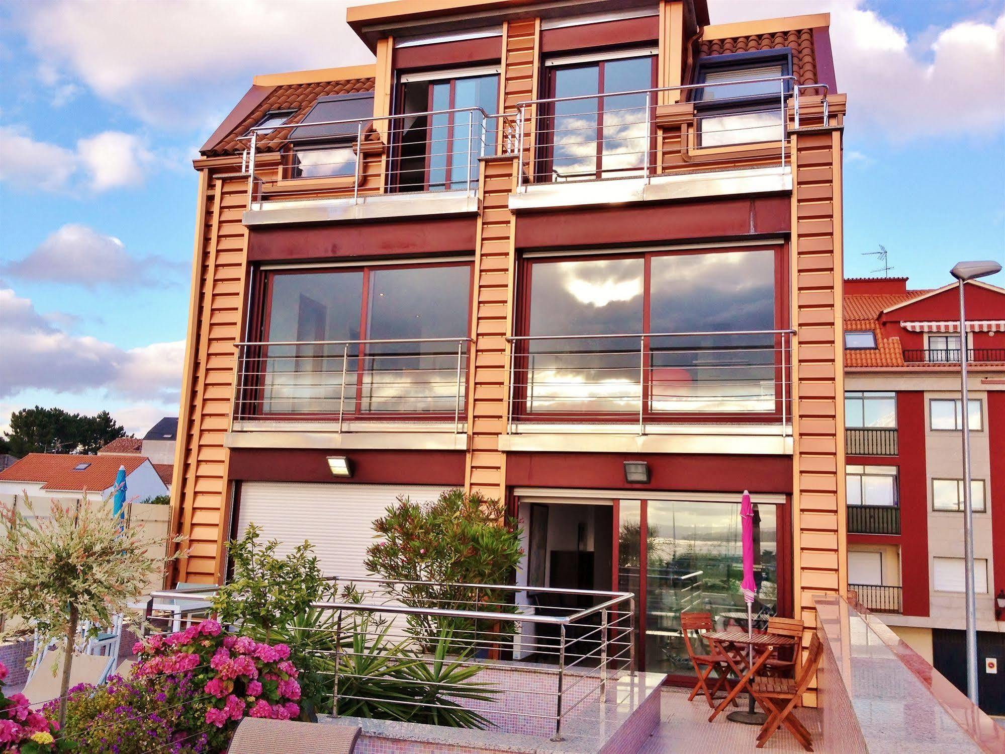 Apartamentos Puerto Basella Villanueva De Arosa Exteriér fotografie